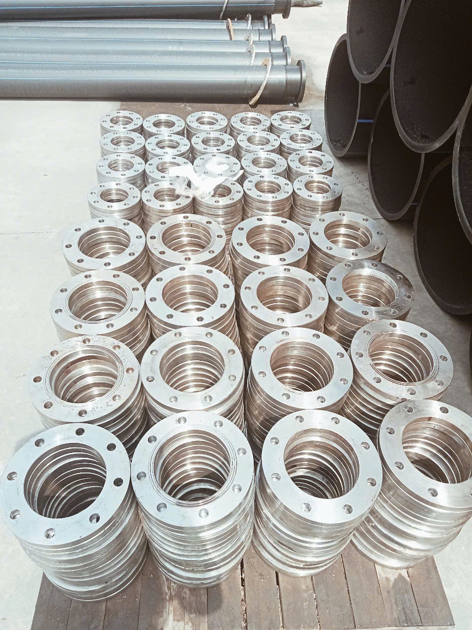 Mặt Bích Là Gì? Giải Thích Chi Tiết Từ A-Z Dễ Hiểu